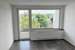 Ihr Zuhause mit Balkon-Fernblick ins Grüne! 2 Zimmer, guter Schnitt, Wannenbad, Abstellraum, Aufzug