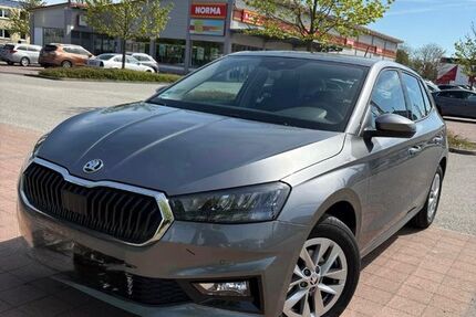 Skoda Fabia 18.000 km 18.300 € Rostock 18107