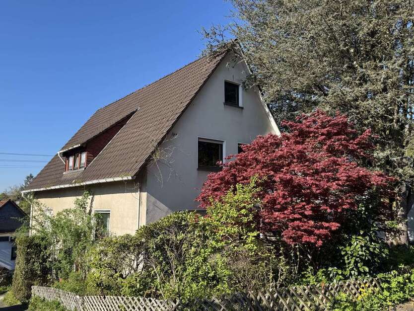 Haus zum Kaufen in Wilnsdorf-Flammersbach 185.000 € 159 m²