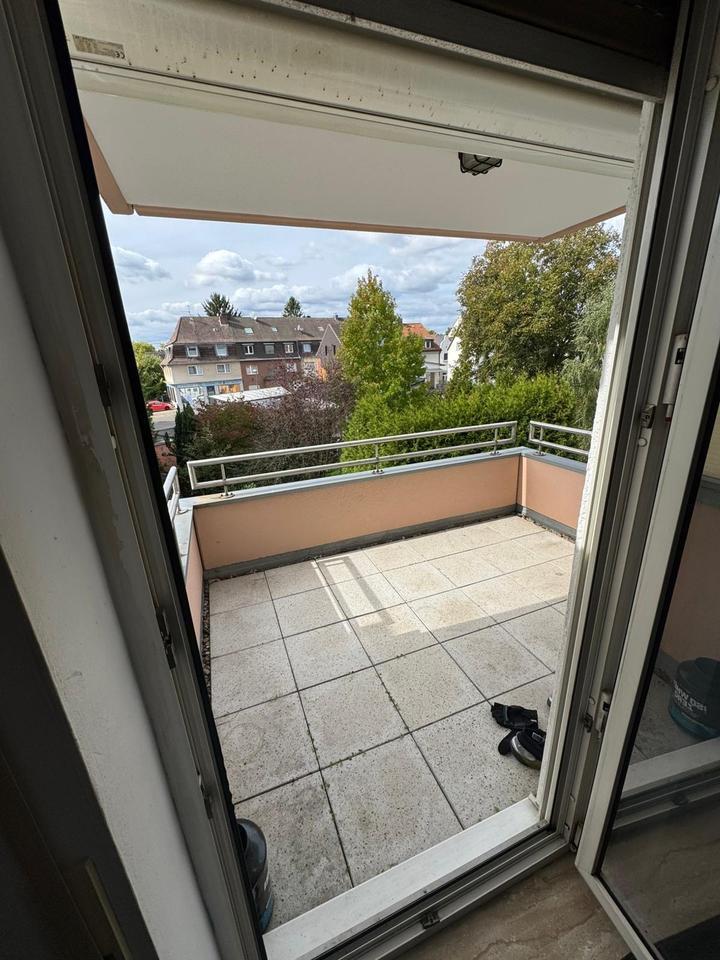 Helle 2 Zimmer-Wohnung in Köln, barrierefrei & stadtnah zimmer