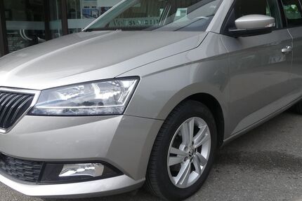 Skoda Fabia 109.000 km 9.450 € Steinheim 32839