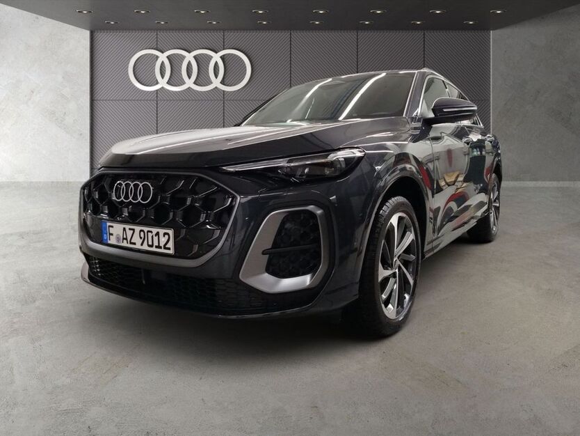 Audi Q5 11.900 km 63.630 € Frankfurt am Main 60314