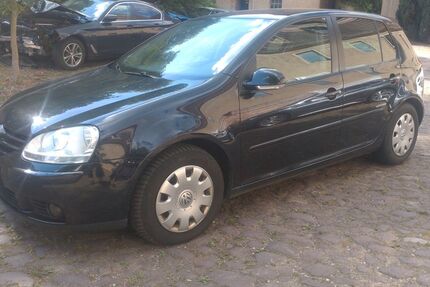 VW Golf 261.000 km 1.800 &euro; Käbschütztal OT Deila 01665