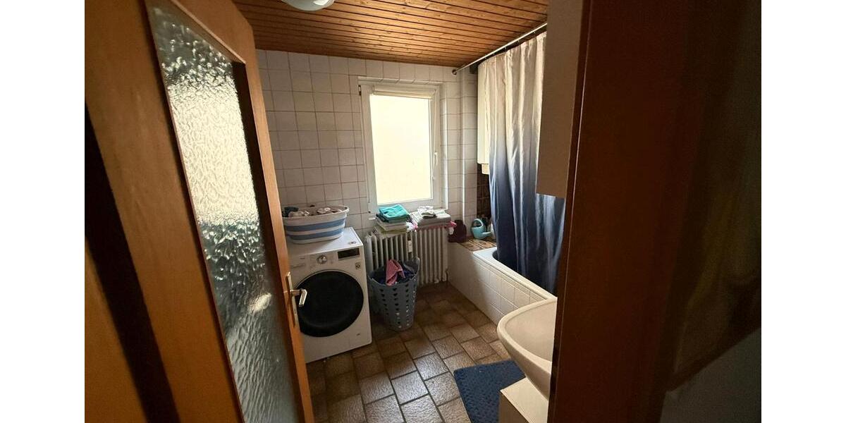 Dachgeschoßwohnung Worms Westliche Vororte - 3 Zimmer, 54 m&sup2;, 910&euro; | Angebot:26659481