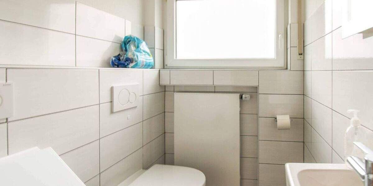 Einfamilienhaus Pfullingen - 7 Zimmer, 229 m&sup2;, 674.000&euro; | Angebot:24858592