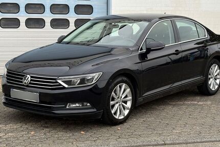 VW Passat 204.000 km 8.999 € Düren 52353