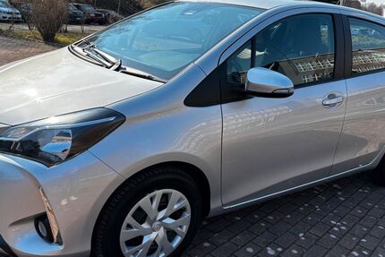 Toyota Yaris 79.095 km 12.990 &euro; Suhl 98529