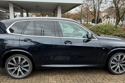 BMW X5 174.900 km 43.700 &euro; Schweinfurt 97424