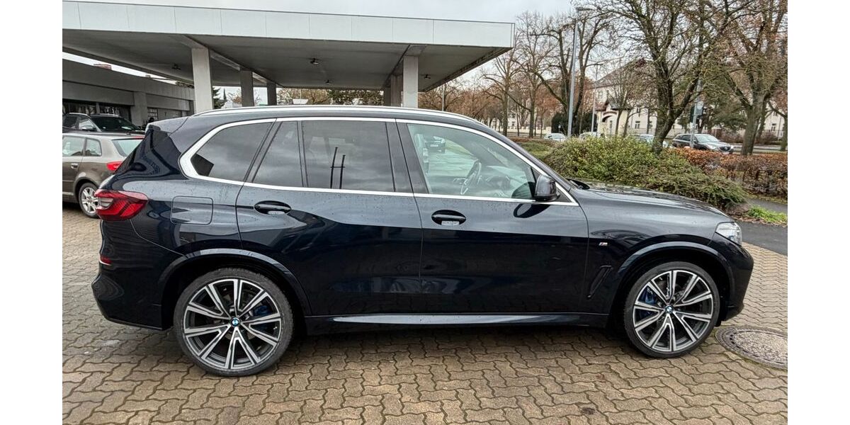 BMW X5 174.900 km 43.700 &euro; Schweinfurt 97424
