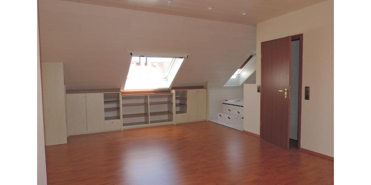 Reihenhaus Appen - 5 Zimmer, 160 m&sup2;, 1.900&euro; | Angebot:25893108