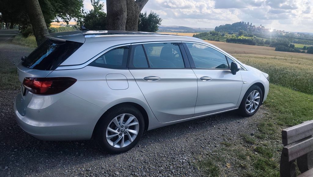 Opel Astra 122.600 km 8.750 &euro; Stolpen 01833
