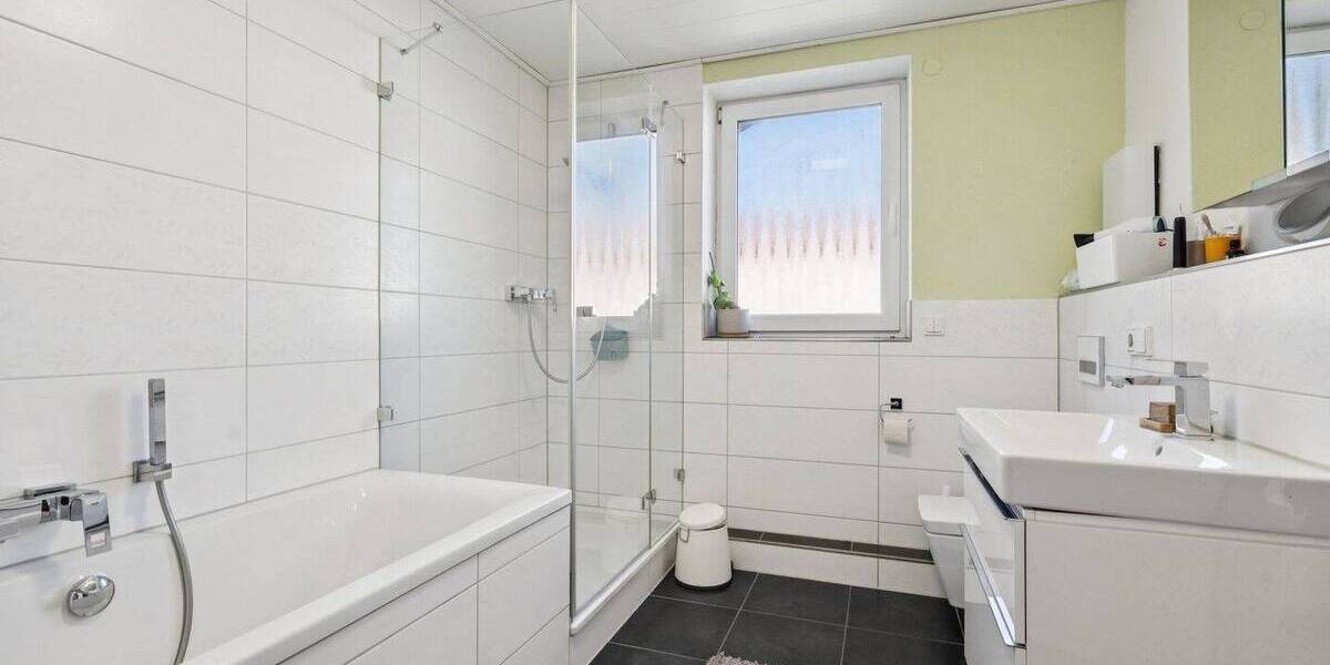 Reihenmittelhaus Wiesbaden Mainz-Kostheim - 4 Zimmer, 123 m&sup2;, 545.000&euro; | Angebot:26292703