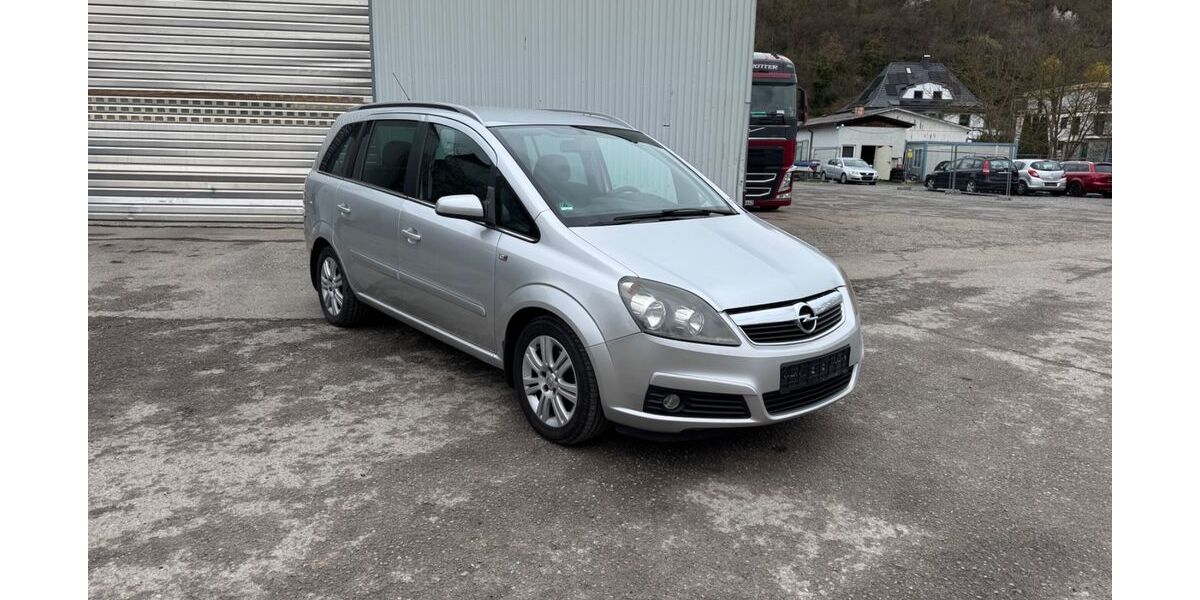 Opel Zafira 218.000 km 2.850 &euro; Mühlacker 75417