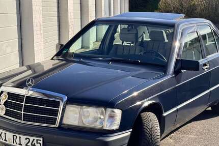 Mercedes-Benz 190 136.000 km 8.290 &euro; Kiel 24109