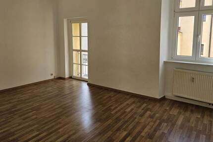 Schöne Stadtwohnung wartet auf Sie! 4 zimmer