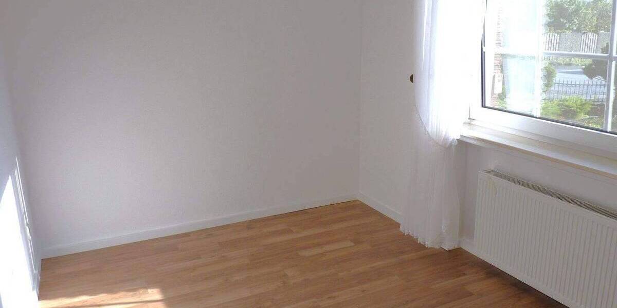 Bungalow Geeste - 3 Zimmer, 115 m&sup2;, 1.100&euro; | Angebot:26886359
