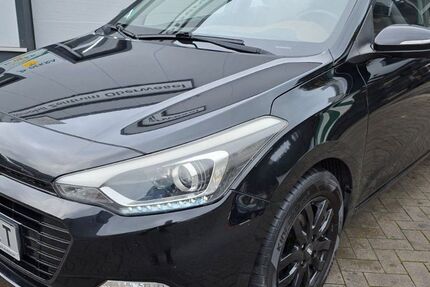 Hyundai i20 121.000 km 8.893 &euro; Oberwesel 55430