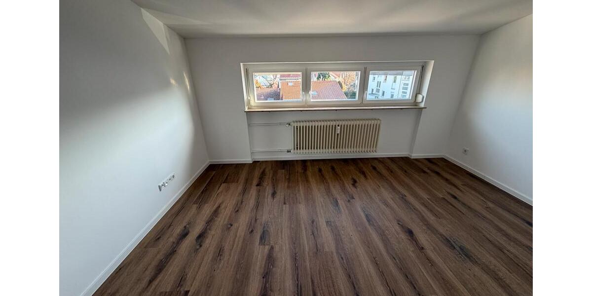 Einfamilienhaus Korntal-Münchingen Münchingen - 2.5 Zimmer, 89 m&sup2;, 1.350&euro; | Angebot:25226775