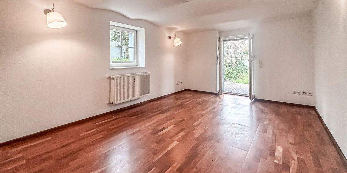 Etagenwohnung Kehl - 2 Zimmer, 61 m&sup2;, 690&euro; | Angebot:25533165