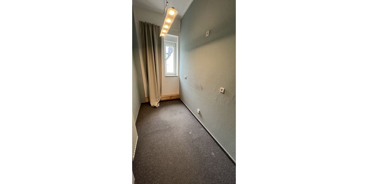 Repräsentatives Büro im Herzen der Stadt - Ideal für Rechtsanwaltskanzlei oder Dienstleistungspraxis - Gewerbeobjekt Mittweida | Angebot:18201268