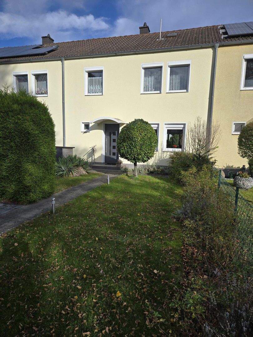 Toplage Köln Dellbrück! Gepflegtes, schönes Reihenmittelhaus mit über 330qm Grundstück 3 zimmer