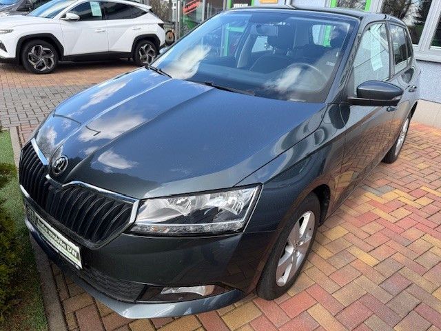 Skoda Fabia 63.000 km 11.990 &euro; Dippoldiswalde 01744