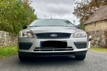 Ford Focus 92.580 km 3.999 € Tauche 15848