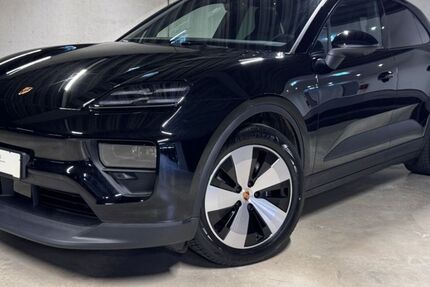 Porsche Macan 4.900 km 74.490 &euro; Raubling 83064