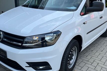 VW Caddy 116.190 km 10.950 &euro; BRAUNSCHWEIG 38122