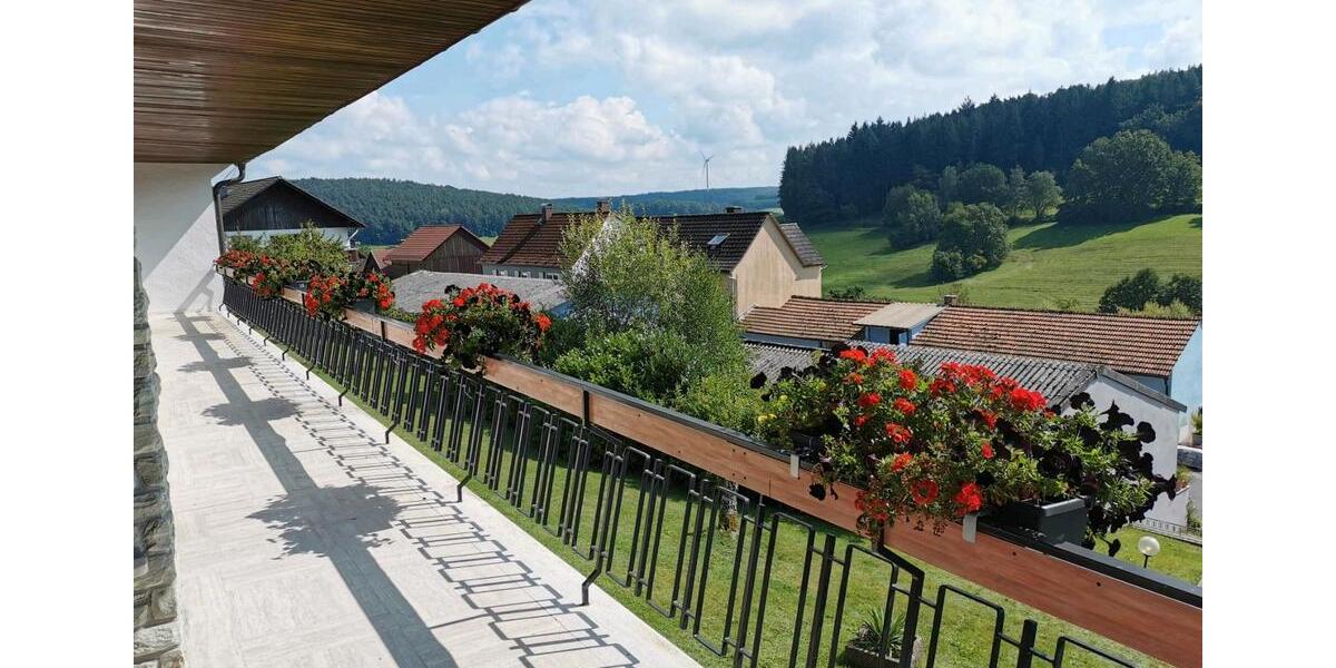 Einfamilienhaus Mossautal - 8 Zimmer, 250 m&sup2;, 499.000&euro; | Angebot:26518049