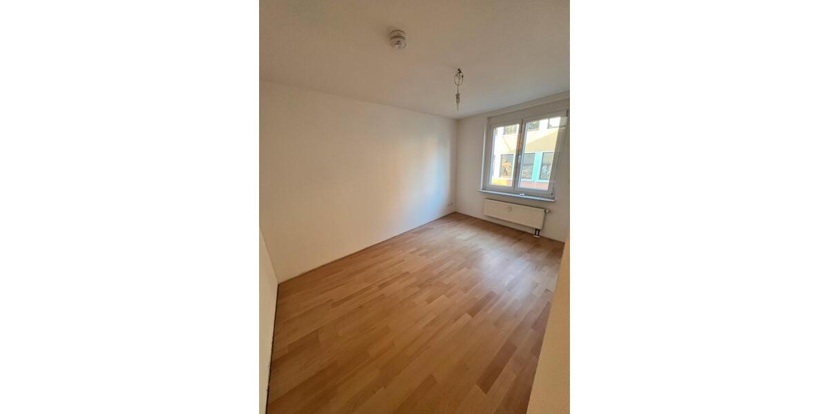 Etagenwohnung Eggenstein-Leopoldshafen Leopoldshafen - 3 Zimmer, 89 m&sup2;, 1.350&euro; | Angebot:26496482
