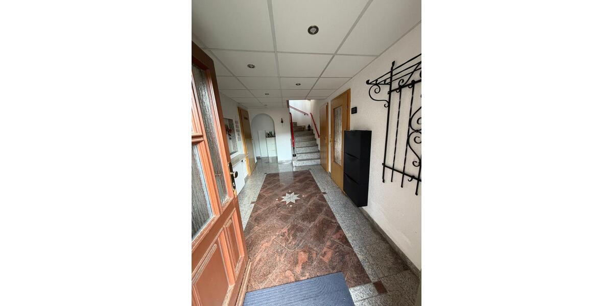 Doppelhaushälfte Crimmitschau - 6 Zimmer, 140 m&sup2;, 219.000&euro; | Angebot:26726116