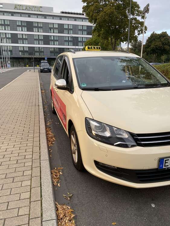 VW Sharan 347.740 km 9.000 € Essen 45149