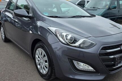 Hyundai i30 43.814 km 9.500 &euro; Berlin 13055