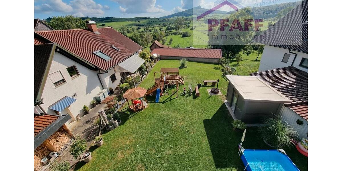 Dachgeschoßwohnung Engen - 4 Zimmer, 160 m&sup2;, 1.550&euro; | Angebot:26346887