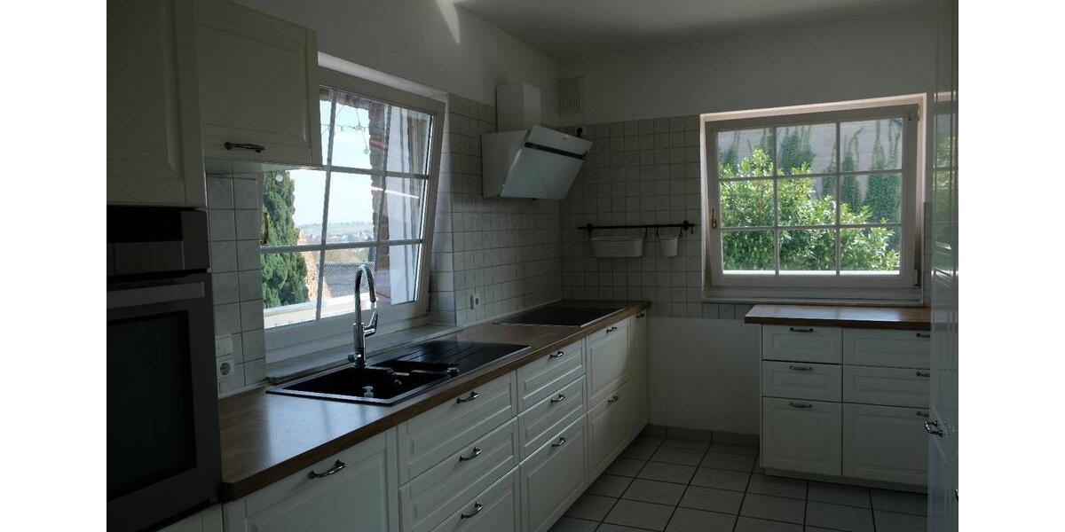 Einfamilienhaus Limburg an der Lahn - 7 Zimmer, 200 m&sup2;, 639.000&euro; | Angebot:26050198