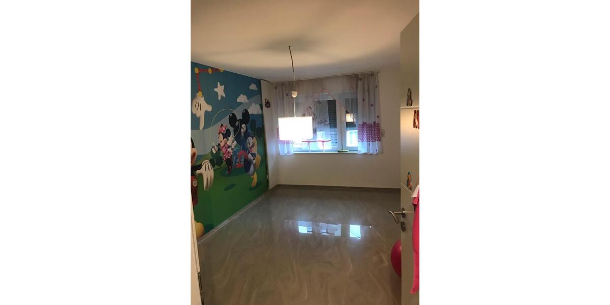 Dachgeschoßwohnung Ludwigshafen am Rhein Ludwigshafen-Hemshof - 3 Zimmer, 95 m&sup2;, 1.140&euro; | Angebot:25994780