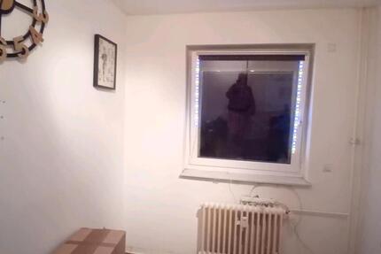 1 Zimmer in meiner 68,5 qm 3 Zimmer Whg 1 zimmer