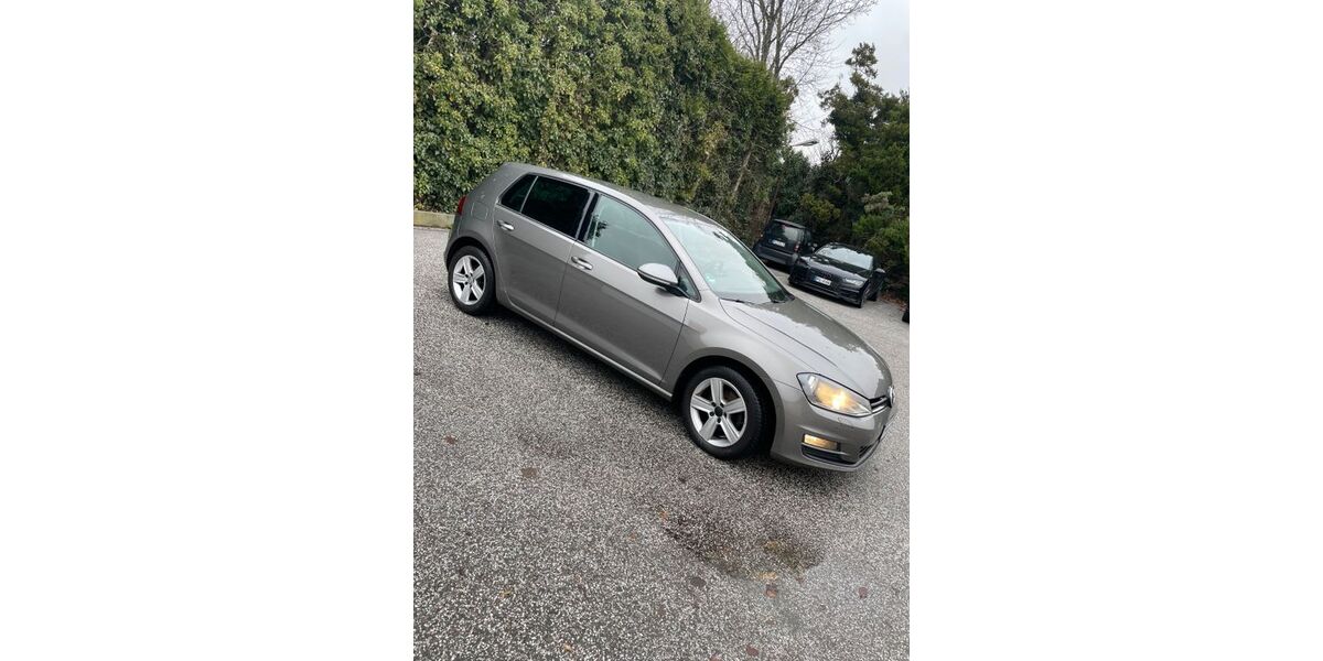 VW Golf 185.000 km 8.600 &euro; Groß Nordende 25436