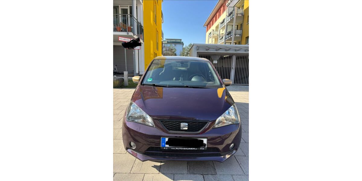 Seat Mii 45.700 km 8.100 &euro; München 80807