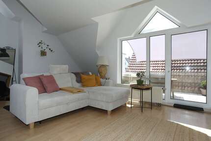 Wohnung Kirchheim/Neckar Neckar - 2.5 Zimmer, 81 m&sup2;, 860&euro; | Angebot:26919437