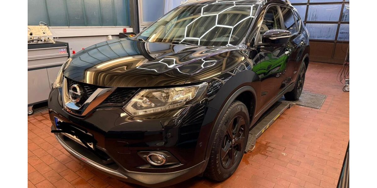 Nissan X-Trail 119.291 km 13.800 &euro; Sonnenbühl 72820