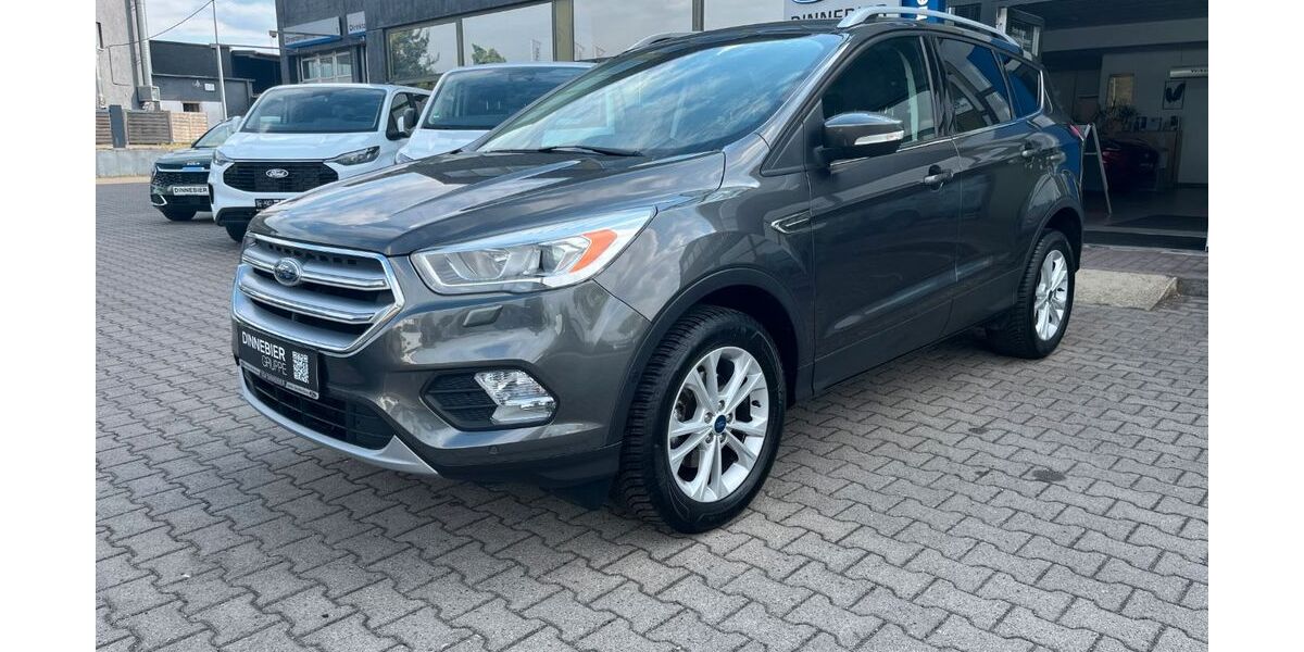 Ford Kuga 35.564 km 13.450 &euro; Markkleeberg 04416