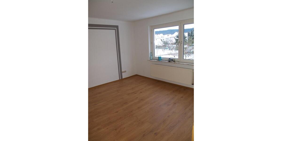 Etagenwohnung Heringen (Werra) - 3 Zimmer, 80 m&sup2;, 450&euro; | Angebot:26364520