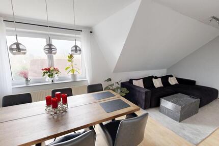 Helle 4-Zimmer Dachgeschosswohnung in ruhiger Lage mit Balkon 4 zimmer