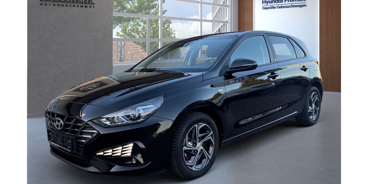 Hyundai i30 52.602 km 17.290 &euro; Eilenburg 04838