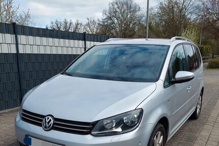 VW Touran 177.900 km 8.500 &euro; Helmstedt 38350