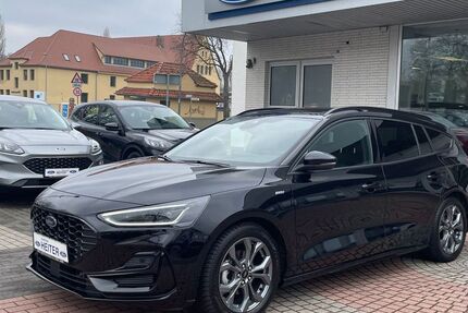 Ford Focus 11.980 km 23.950 &euro; Osnabrück 49090