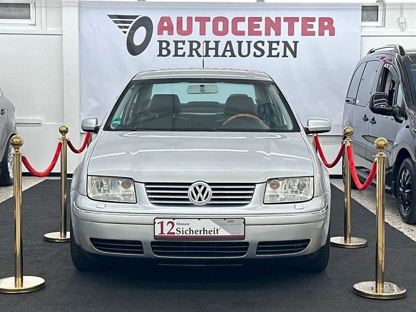 VW Bora 144.000 km 6.499 € Oberhausen 46049