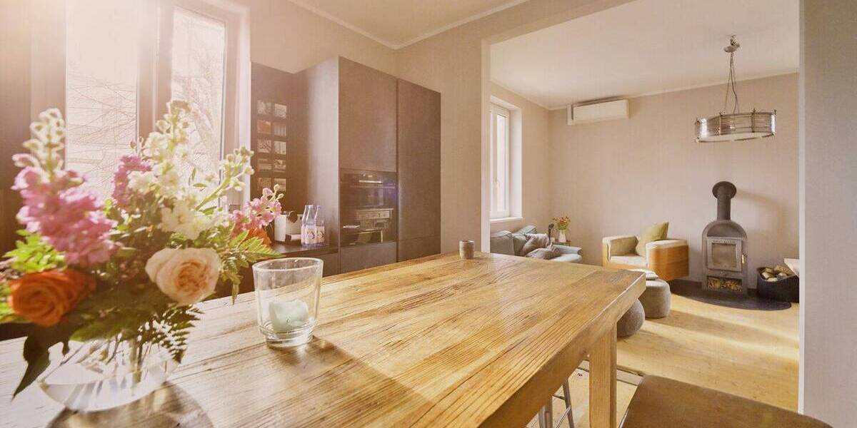 Mehrfamilienhaus, Wohnhaus Frankfurt am Main Seckbach - 6 Zimmer, 242 m&sup2;, 1.200.000&euro; | Angebot:26139136